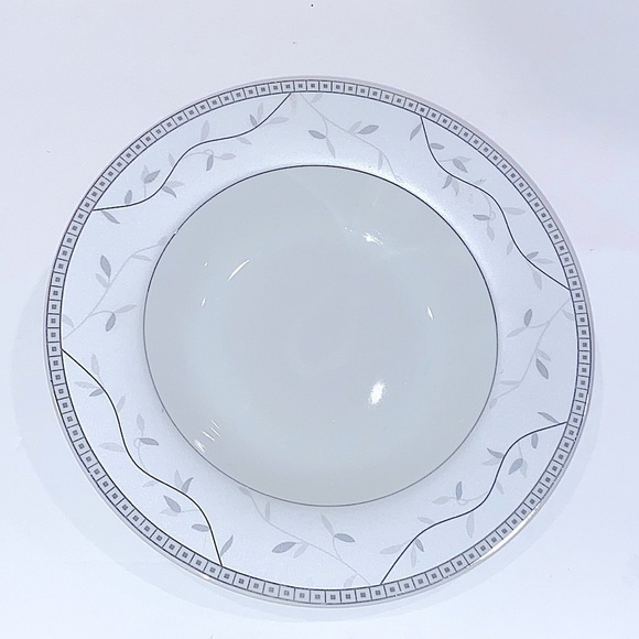 Fitz and Floyd Platinum Vine 1 Soup Bowl - Picture 1 of 5